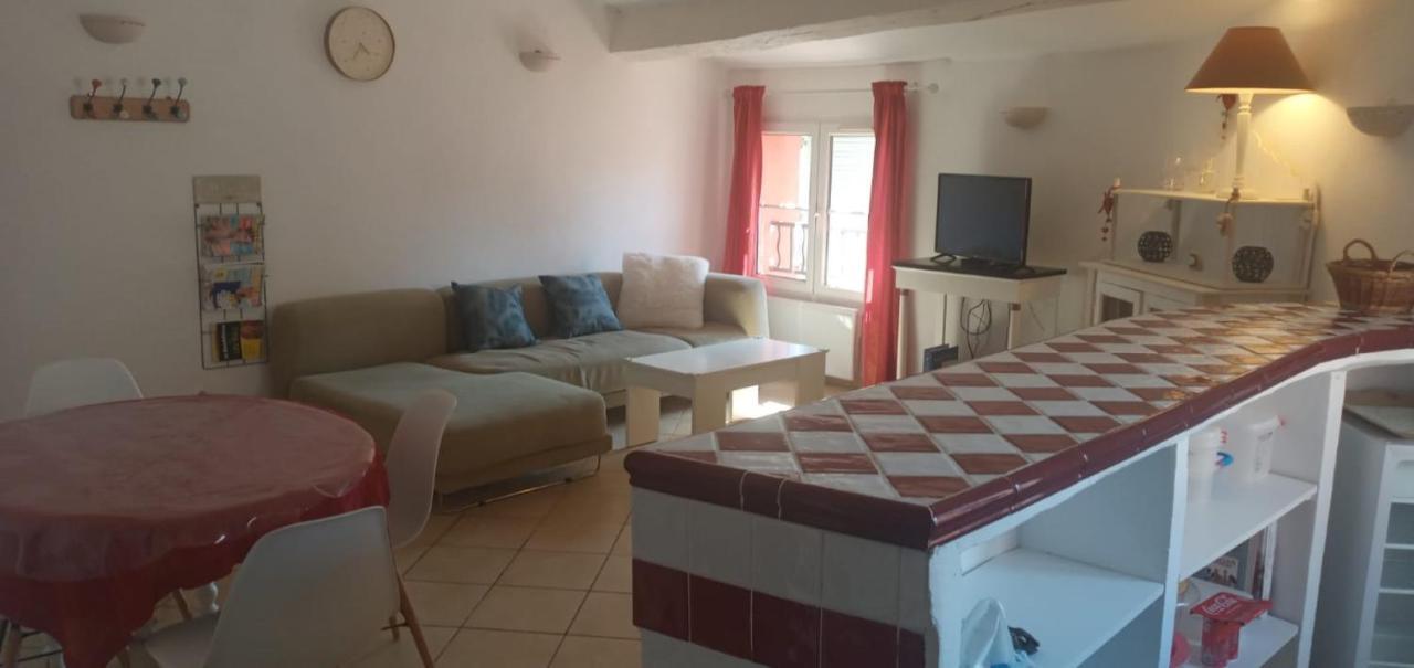 Duplex De Charme Avec Terrasse Au Coeur Du Village Лорґ Екстер'єр фото