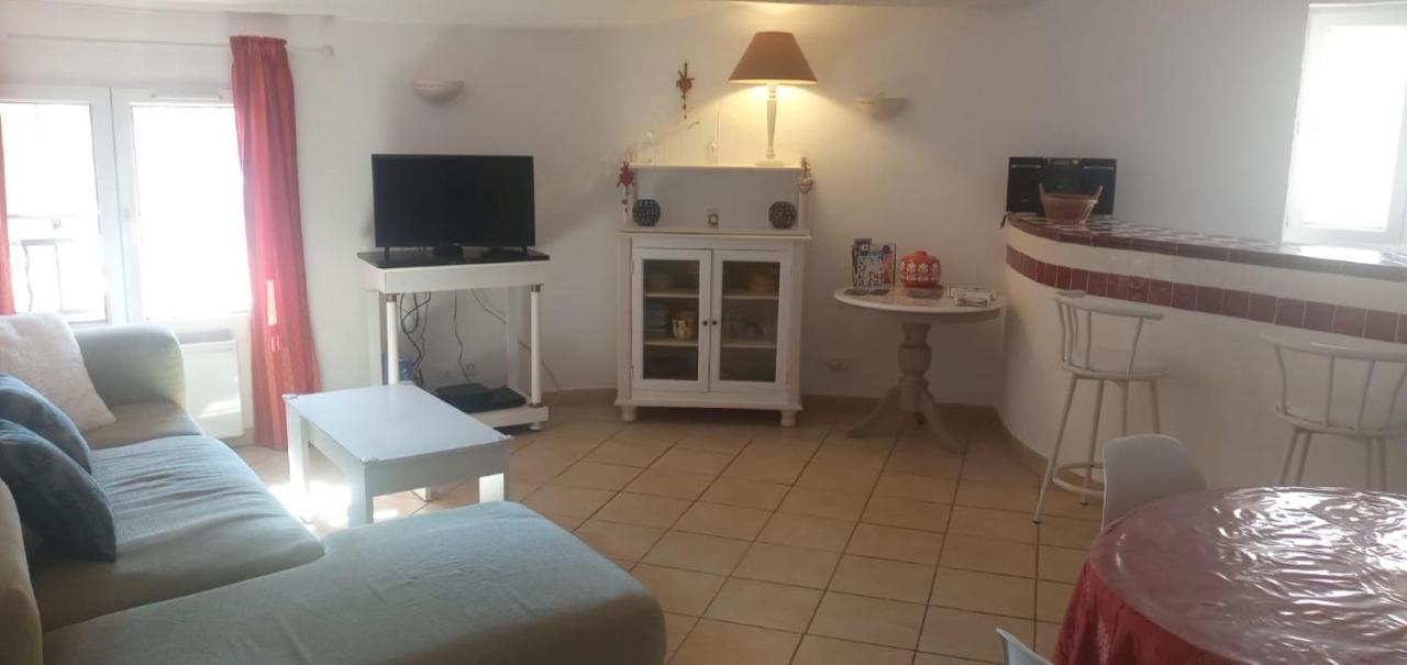 Duplex De Charme Avec Terrasse Au Coeur Du Village Лорґ Екстер'єр фото